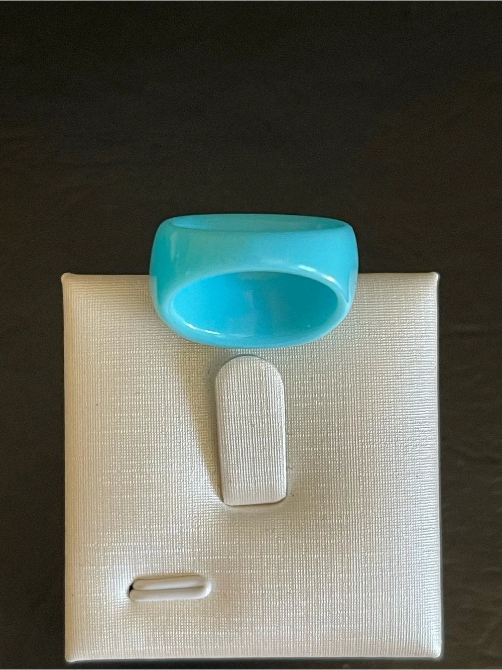 Vintage Aqua blue lucite rhinestone ring.